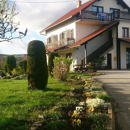 Apartman Marija Brajdic Rakovica Bagian luar foto