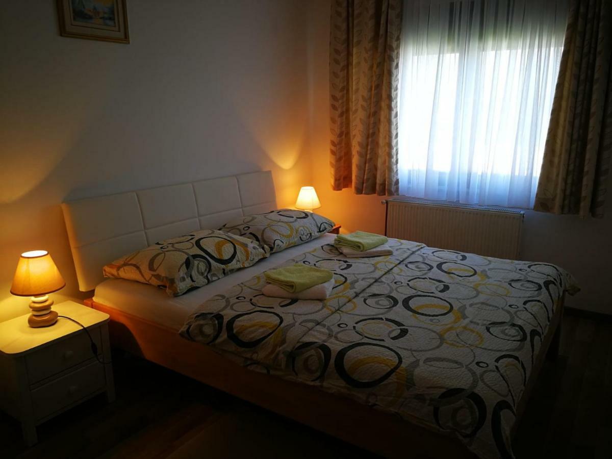 Apartman Marija Brajdic Rakovica Bagian luar foto