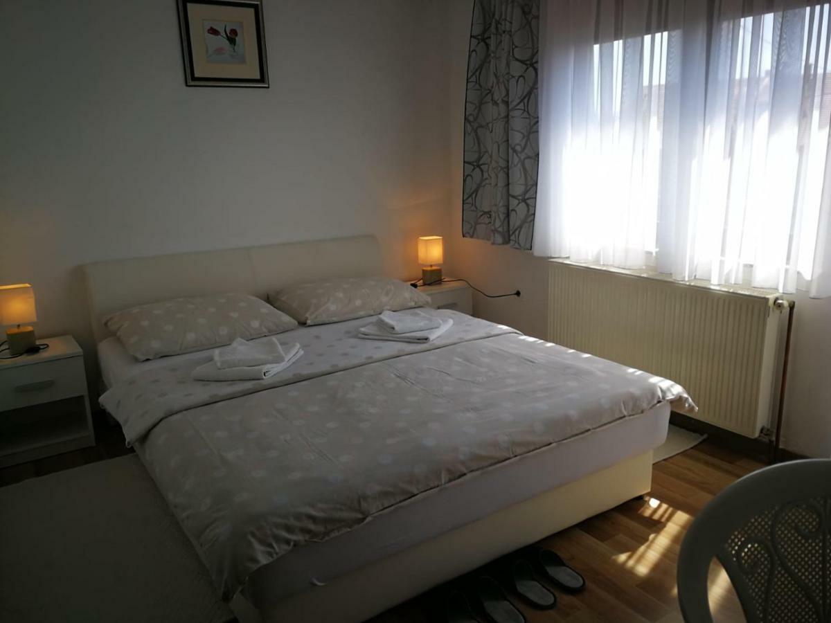 Apartman Marija Brajdic Rakovica Bagian luar foto