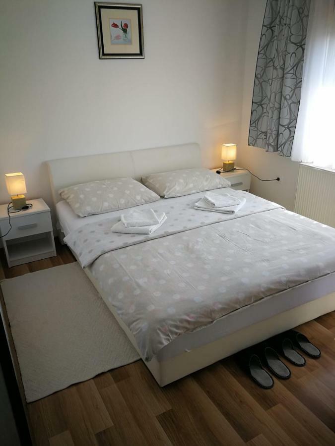 Apartman Marija Brajdic Rakovica Bagian luar foto